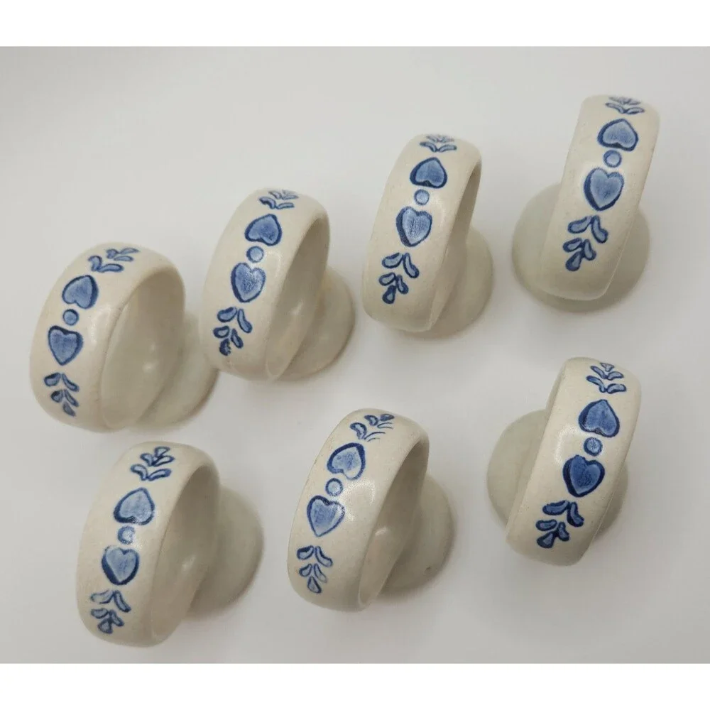 Set of 7 Vtg Pfaltzgraff Yorktowne Ceramic Stoneware Footed Napkin Rings Blue